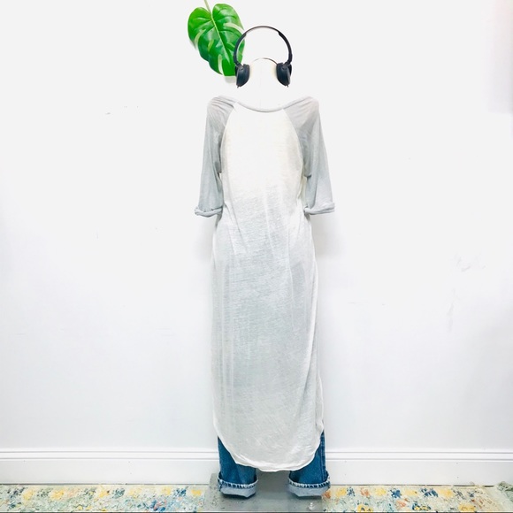 Free people waterfall graphic tunic/tee shirt. - Picture 5 of 9